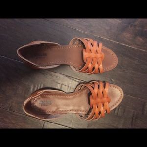 Target brand tan sandals